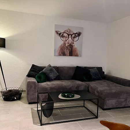 Schoenes Ferienapartement In Feldrandlage *